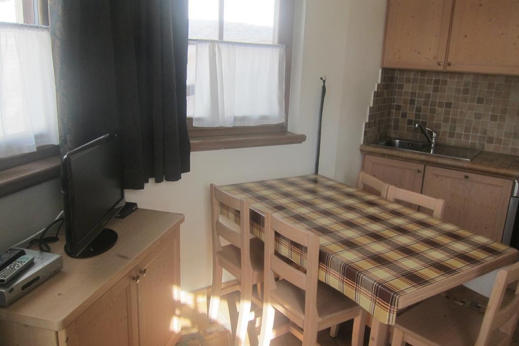 Chalet Rin Da Pemont Ливиньо Номер фото